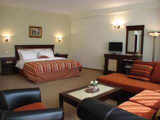 Отель Atrium Hotel Ateneu City Center Бухарест Номер-студио-4