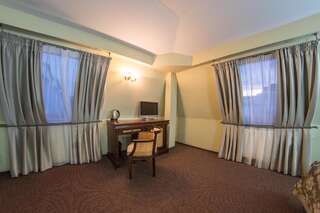 Отель Atrium Hotel Ateneu City Center Бухарест Двухместный номер Делюкс с 1 кроватью-2