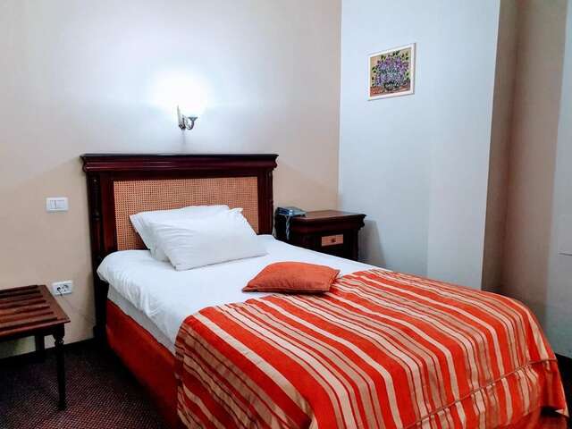 Отель Atrium Hotel Ateneu City Center Бухарест-47