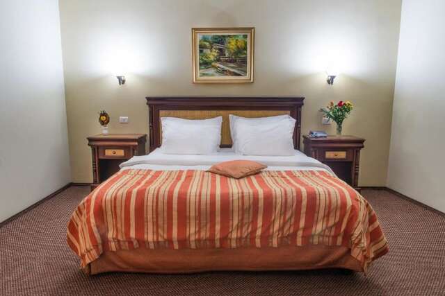 Отель Atrium Hotel Ateneu City Center Бухарест-48