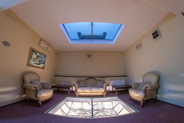 Отель Atrium Hotel Ateneu City Center Бухарест-7