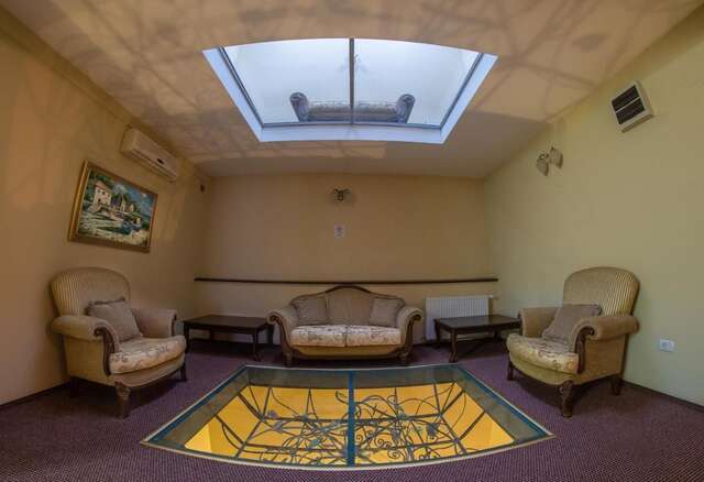 Отель Atrium Hotel Ateneu City Center Бухарест-9